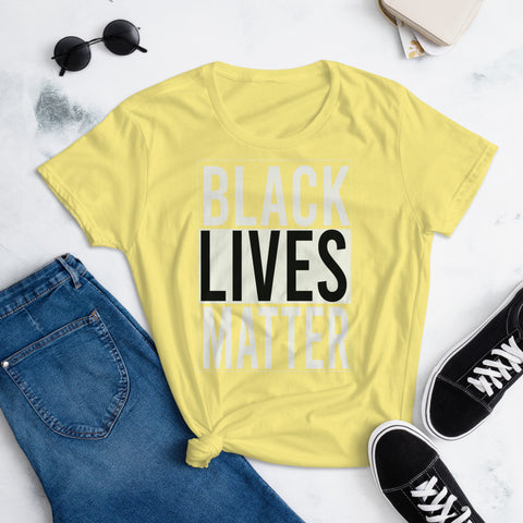 Women's short sleeve t-shirt